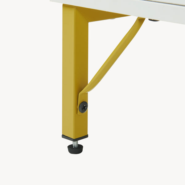 TV-bänk Reyri 120x39x52 cm Vit/Guldfärgad [en.casa]