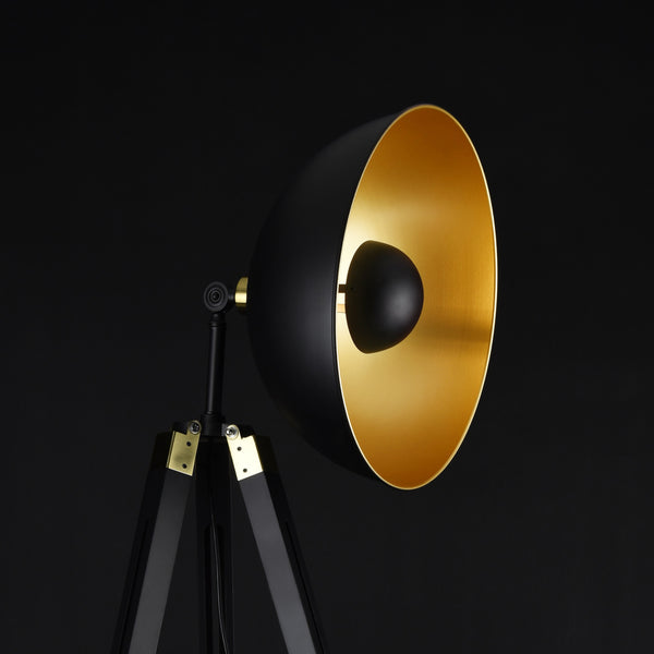 Golvlampa Ottawa-tripod-148x40x40cm-metall-trä-svart-mässing