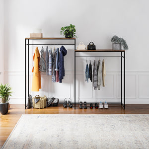 Garderobsställ Skestbyena av två element 140x240x40 cm Svart/Valnötlook [en.casa]