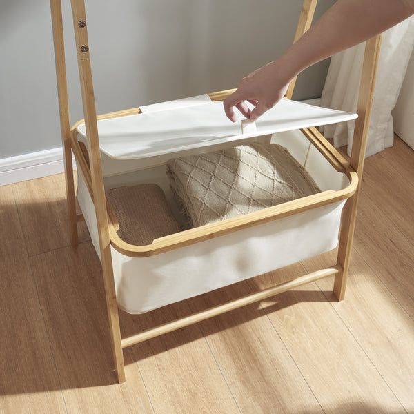 Iitti klädhängare i bambu [en.casa] 