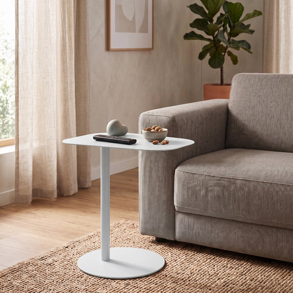 Nastätten sidobord i olika färger [en.casa]