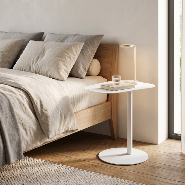 Nastätten sidobord i olika färger [en.casa]