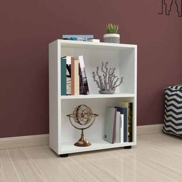 Vara bokhylla i olika storlekar och färger [en.casa]