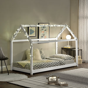 Juniorsäng Hussäng 90x200cm furu [en.casa] välj modell